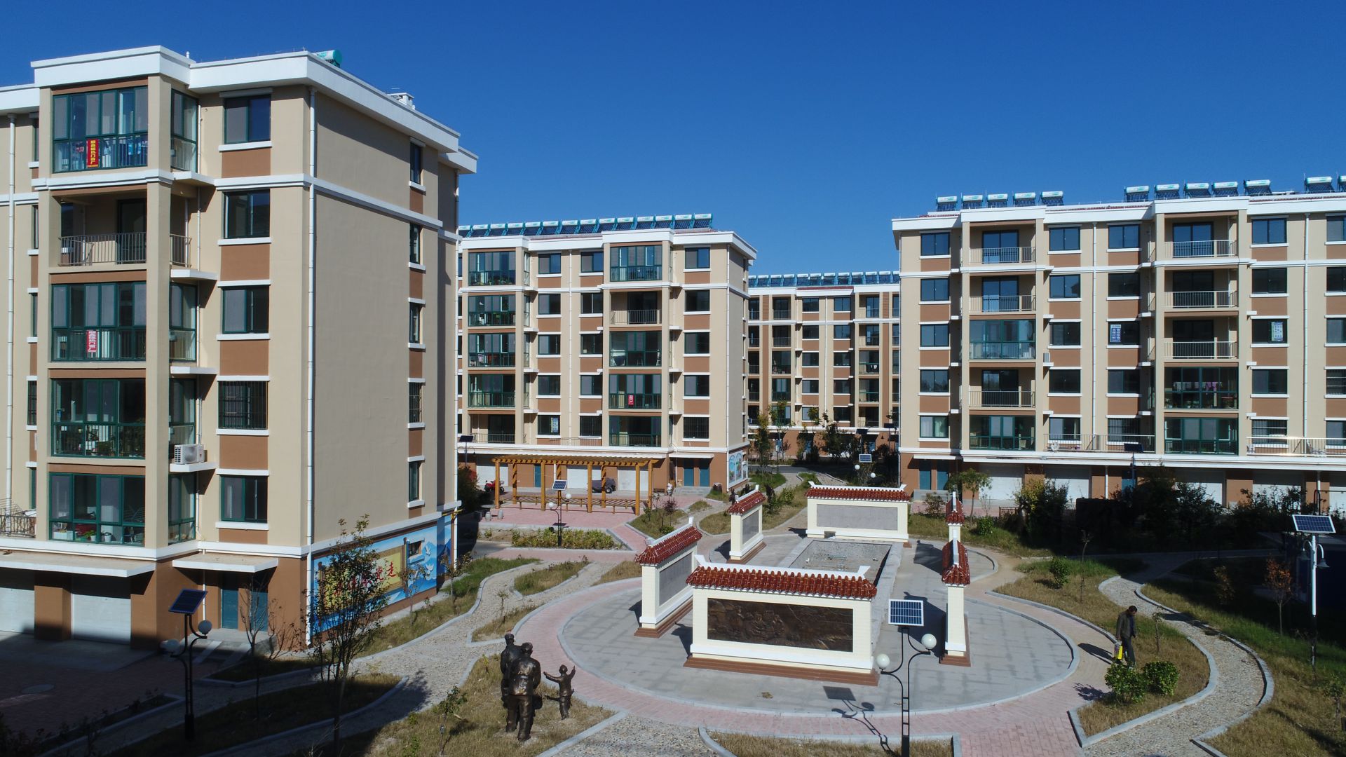 青岛博鱼（中国）集团莱西平度公司河头店镇龙泉湖社区项目实景图02_compressed